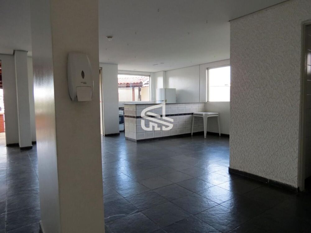 Apartamento à venda com 2 quartos, 70m² - Foto 35