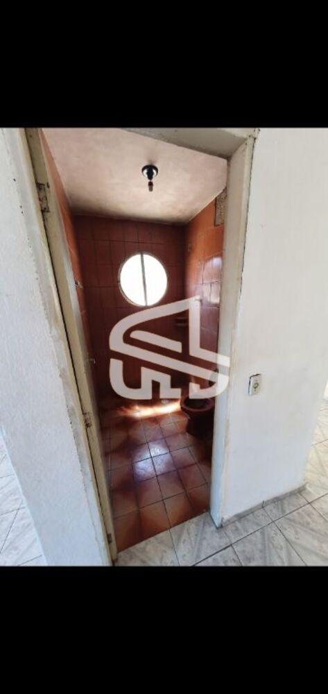 Casa à venda com 3 quartos, 250m² - Foto 9