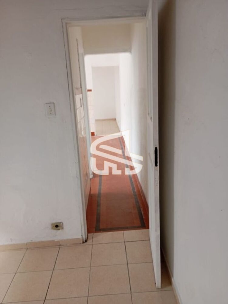 Casa para alugar com 1 quarto, 60m² - Foto 15