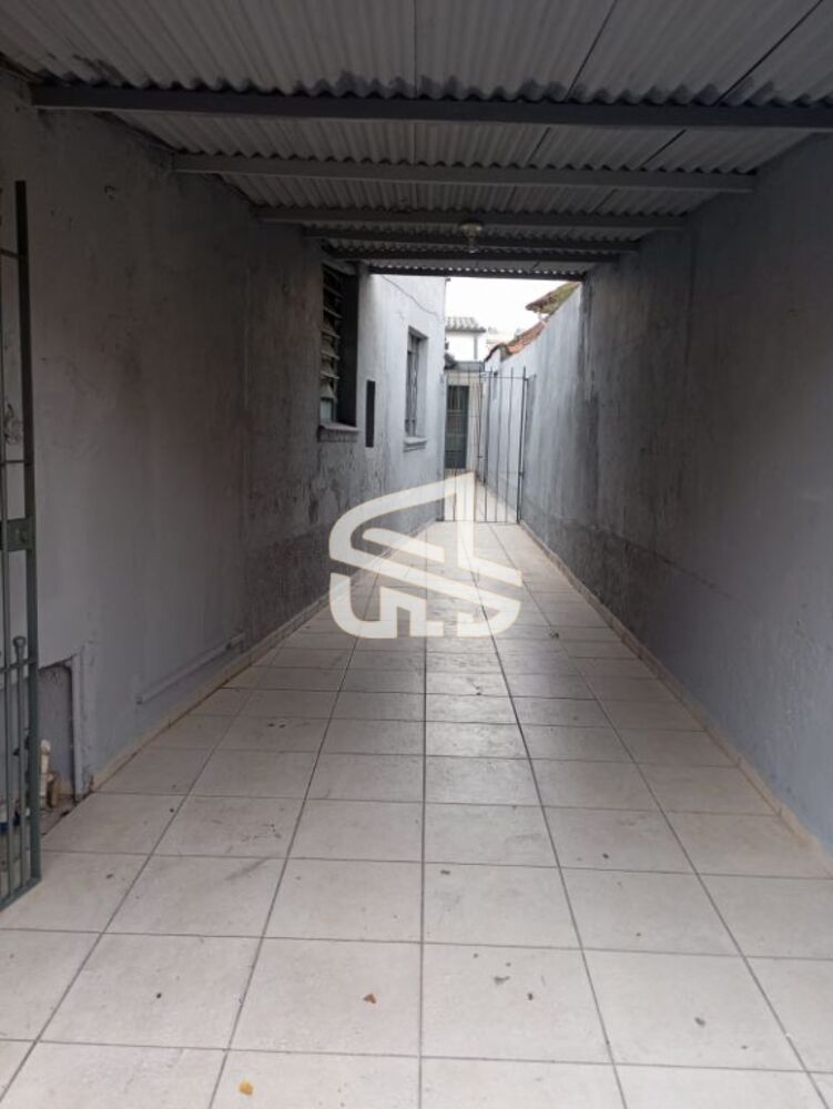 Casa para alugar com 1 quarto, 60m² - Foto 12