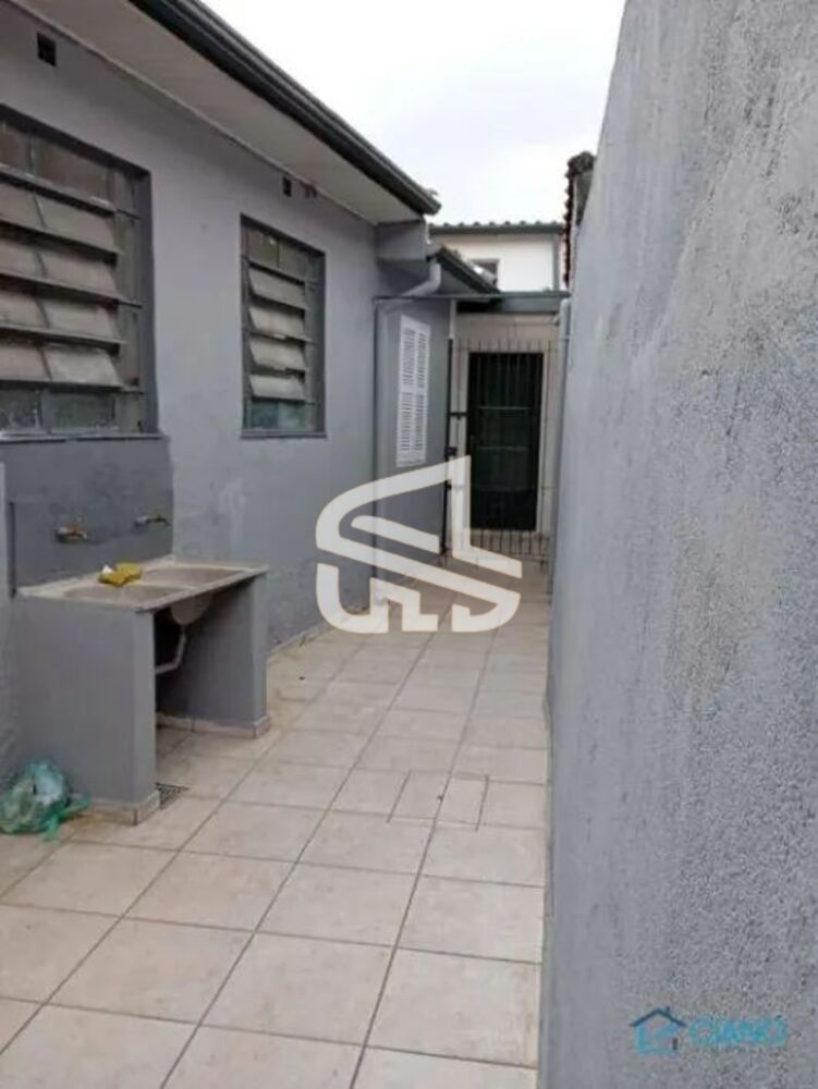 Casa para alugar com 1 quarto, 60m² - Foto 20