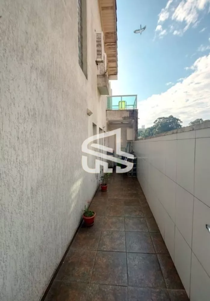 Casa à venda e aluguel com 2 quartos, 120m² - Foto 4