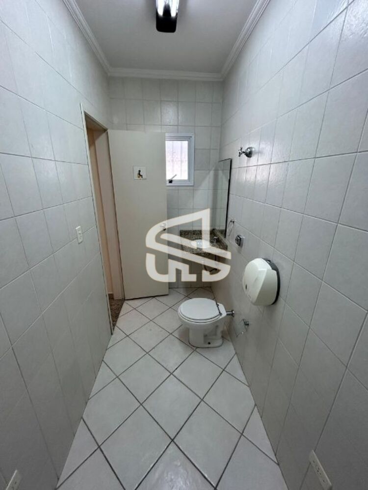 Prédio Inteiro para alugar, 200m² - Foto 3