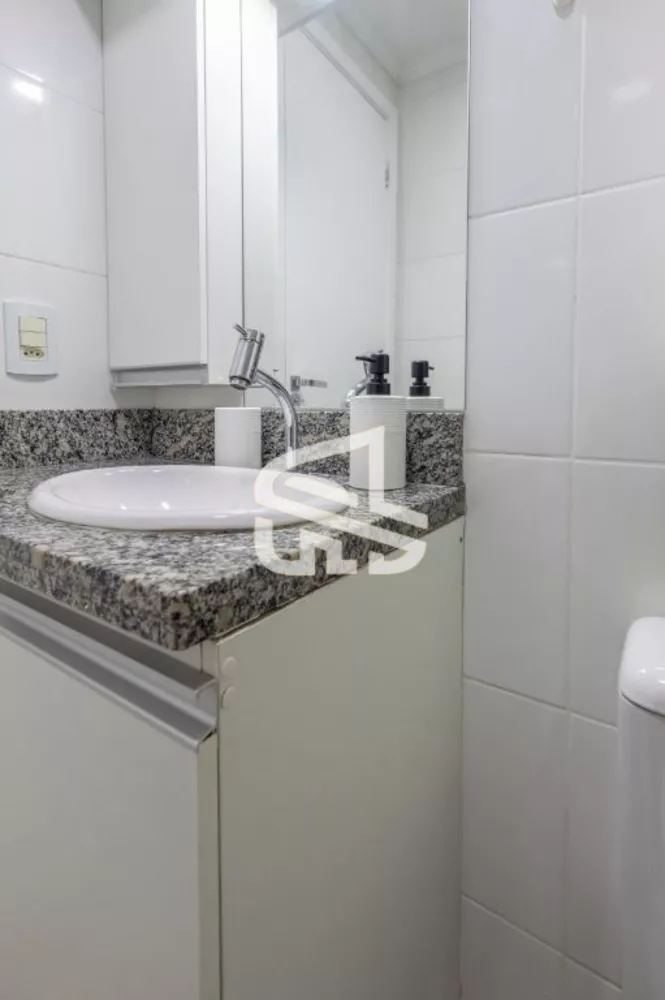 Apartamento à venda com 2 quartos, 38m² - Foto 4