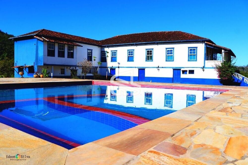 Fazenda à venda com 5 quartos, 10000m² - Foto 3
