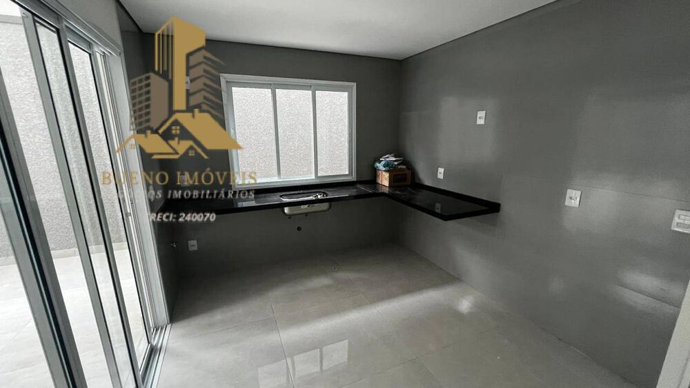 Casa à venda com 3 quartos, 90m² - Foto 3