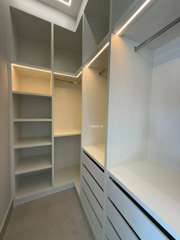 Casa, 3 quartos, 218 m² - Foto 6