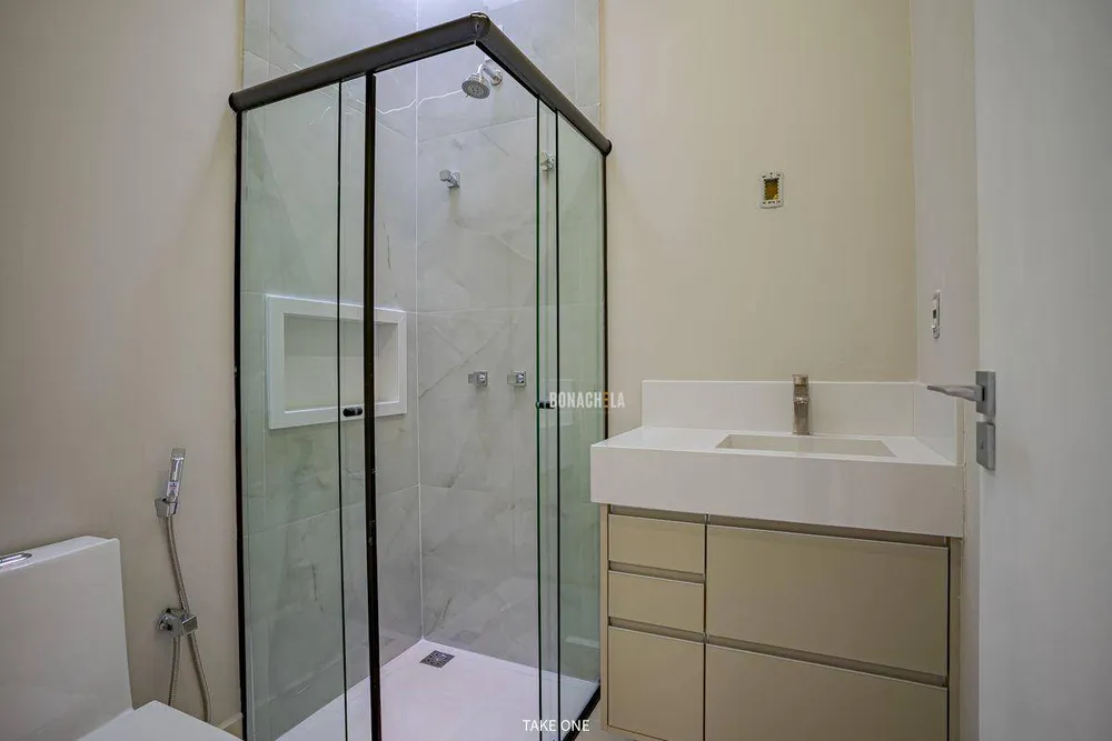 Casa, 3 quartos, 194 m² - Foto 4