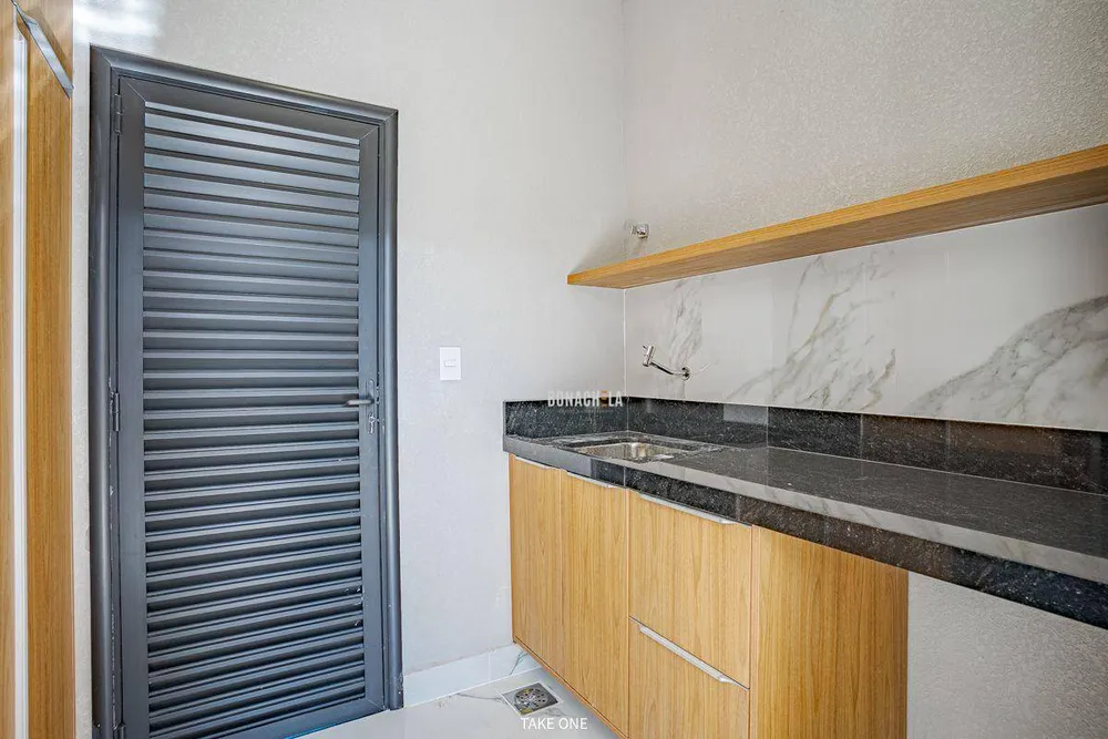 Casa, 3 quartos, 194 m² - Foto 3