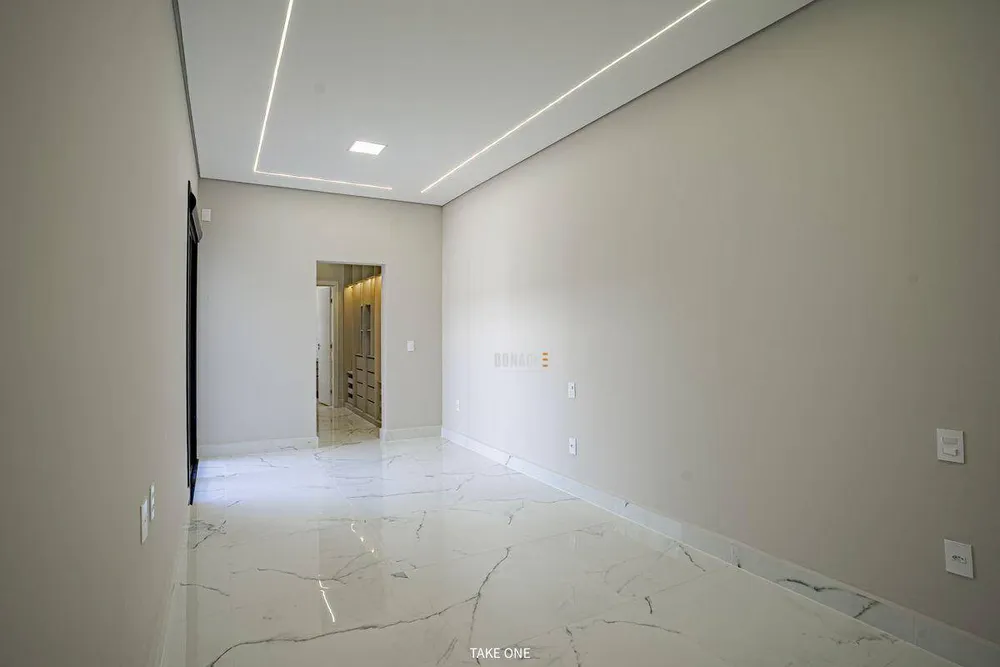 Casa, 3 quartos, 194 m² - Foto 6