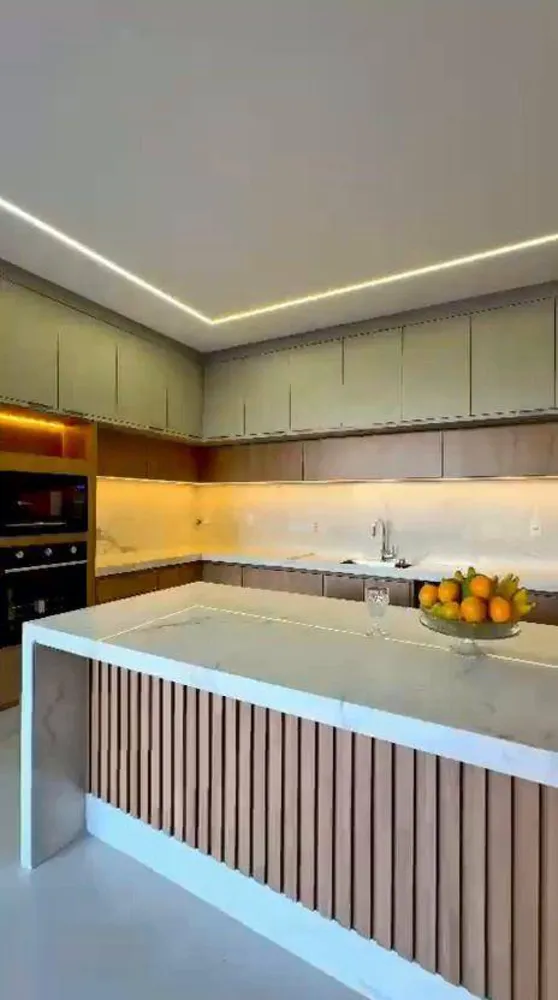 Casa, 3 quartos, 193 m² - Foto 1