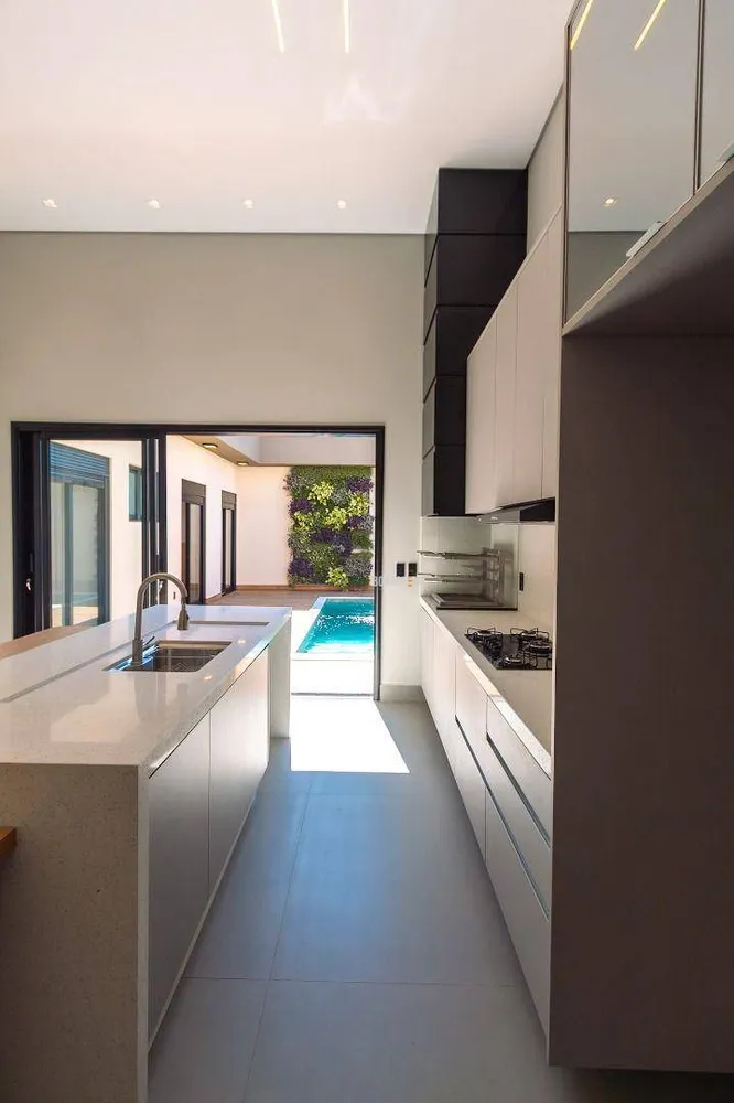 Casa, 3 quartos, 193 m² - Foto 4