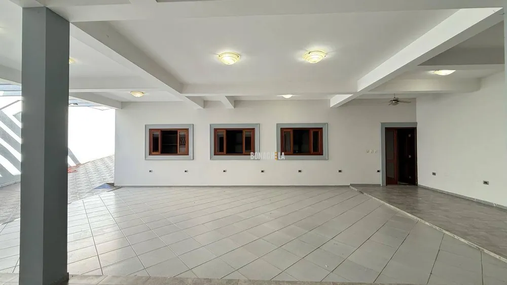 Sobrado, 5 quartos, 368 m² - Foto 1