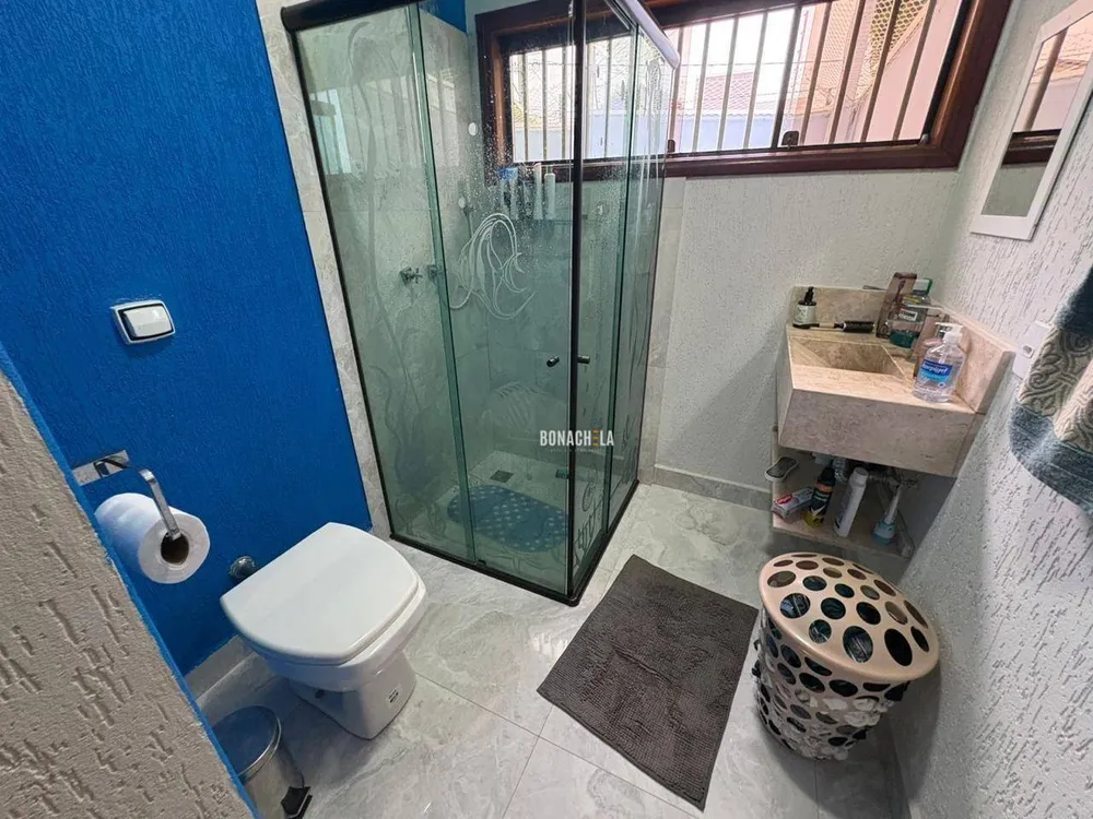 Casa, 3 quartos, 243 m² - Foto 2
