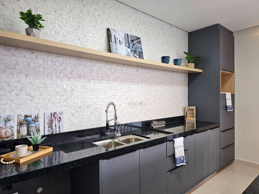 Casa, 3 quartos, 244 m² - Foto 4