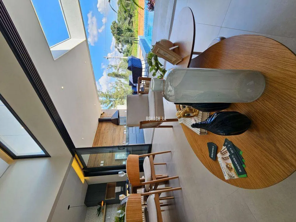 Casa, 3 quartos, 244 m² - Foto 7