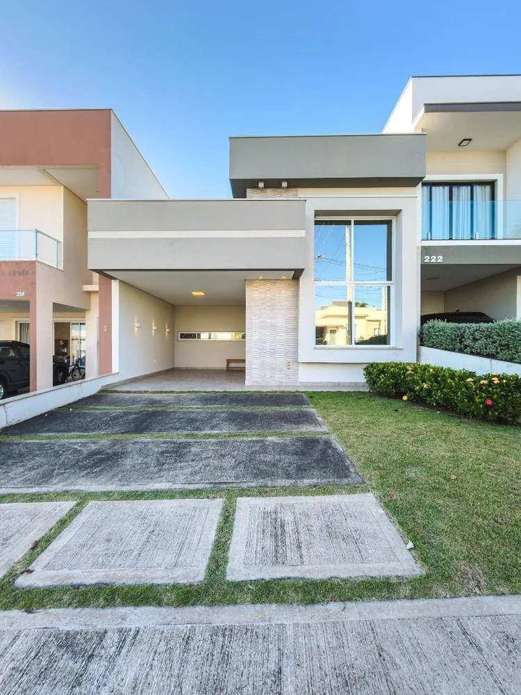 Casa, 3 quartos, 136 m² - Foto 1