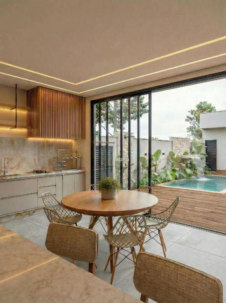 Casa, 3 quartos, 205 m² - Foto 1