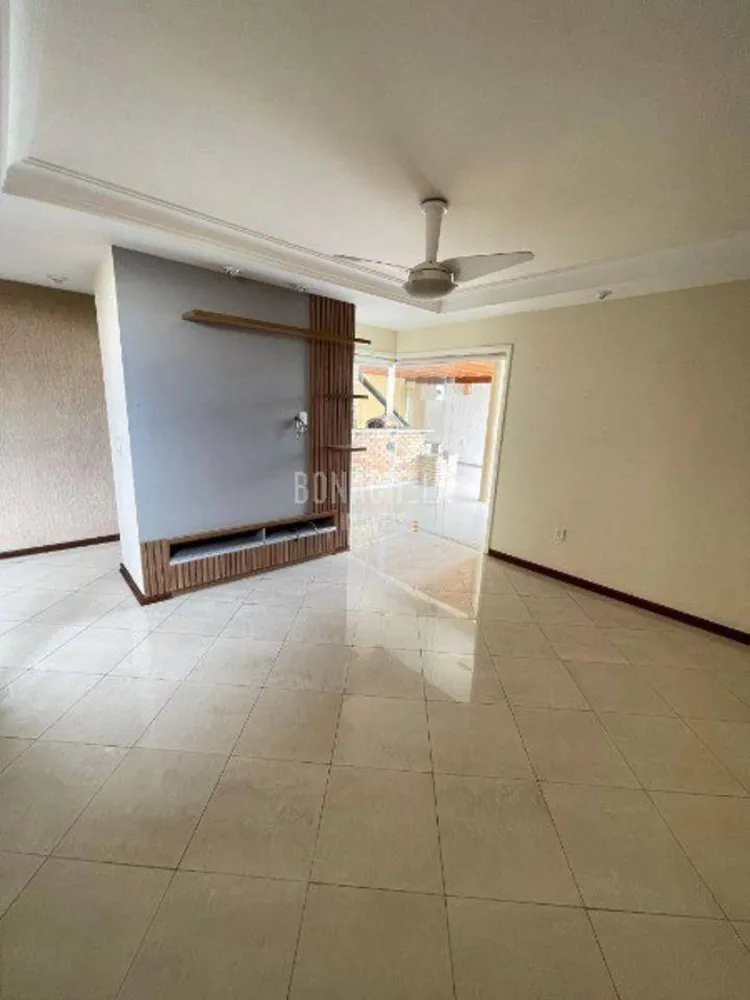 Casa, 3 quartos, 357 m² - Foto 4
