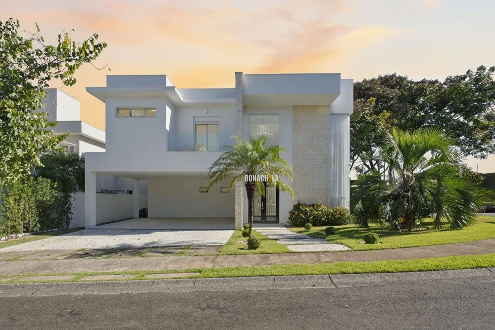 Casa, 5 quartos, 371 m² - Foto 1