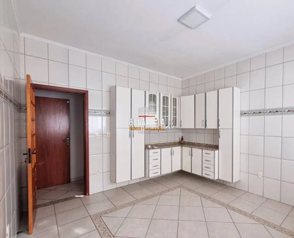 Casa, 3 quartos, 225 m² - Foto 1