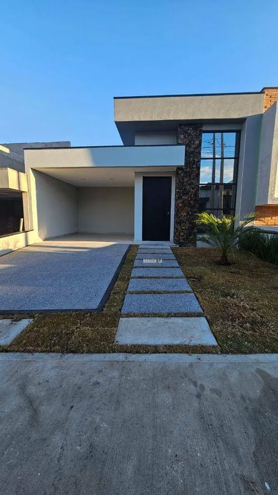 Casa, 3 quartos, 131 m² - Foto 1