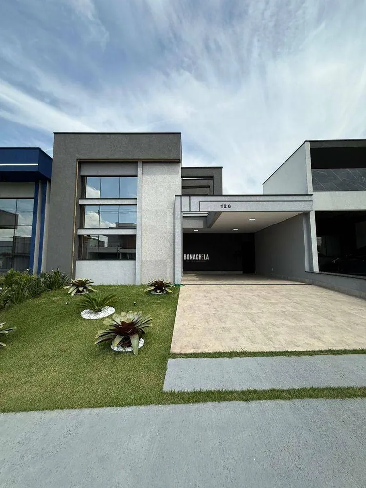 Casa, 3 quartos, 196 m² - Foto 1