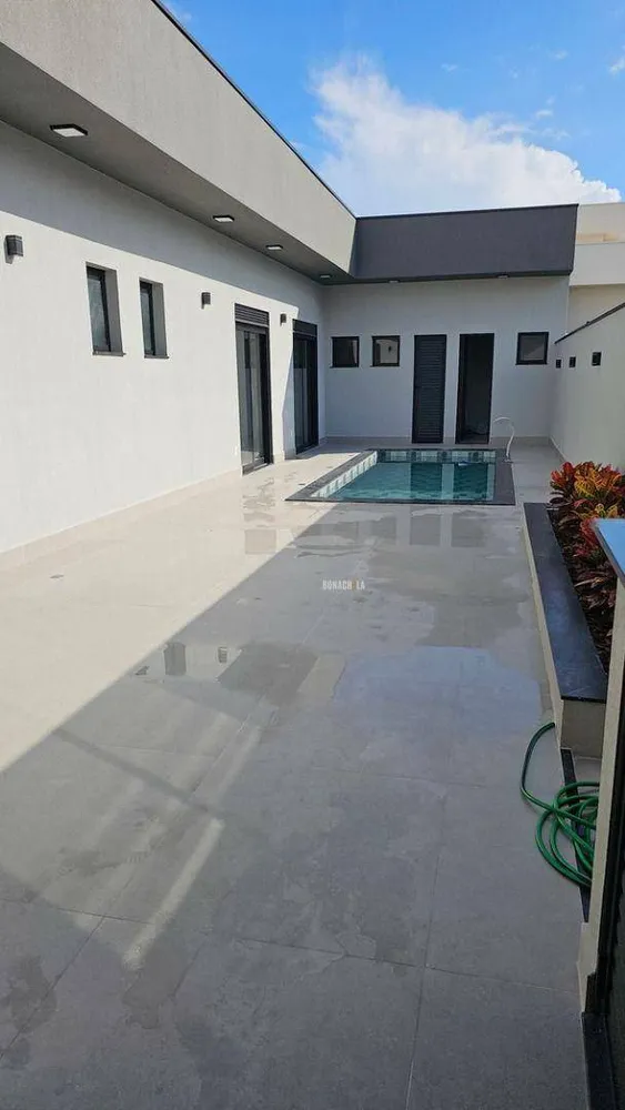 Casa, 3 quartos, 235 m² - Foto 3