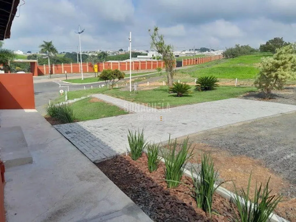 Loteamento e Condomínio, 1200 m² - Foto 1