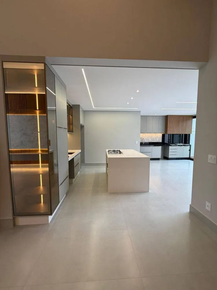Casa, 3 quartos, 199 m² - Foto 11