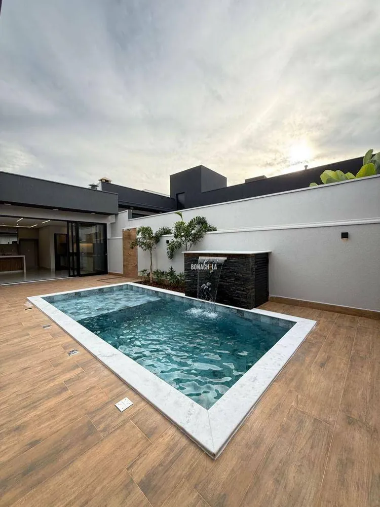 Casa, 3 quartos, 199 m² - Foto 2