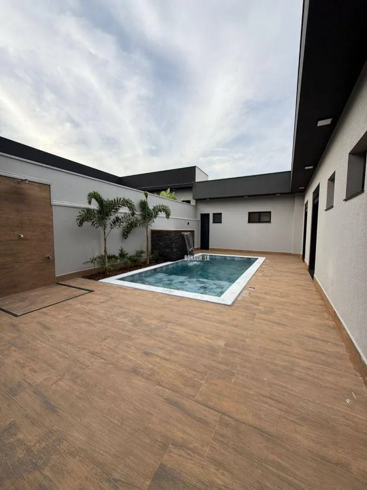 Casa, 3 quartos, 199 m² - Foto 3