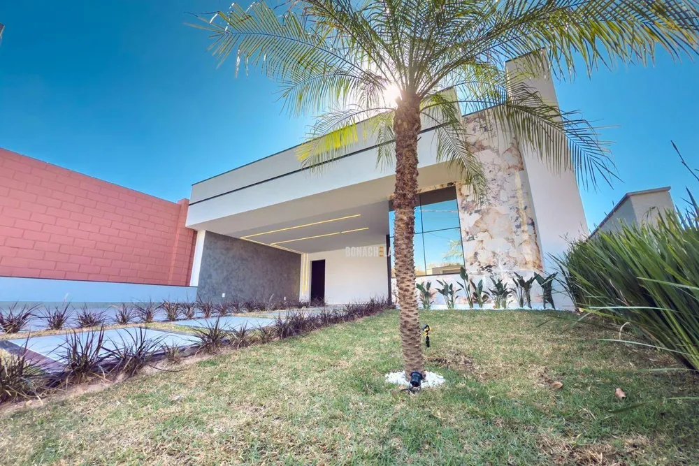 Casa, 3 quartos, 230 m² - Foto 1