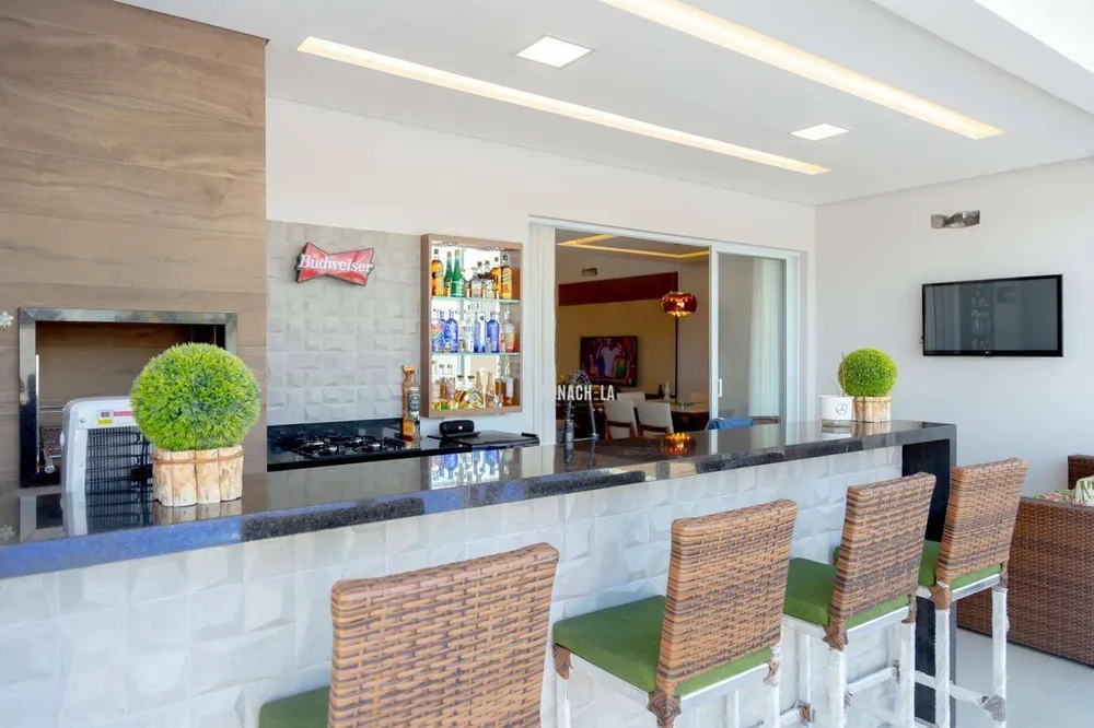 Casa, 3 quartos, 211 m² - Foto 5