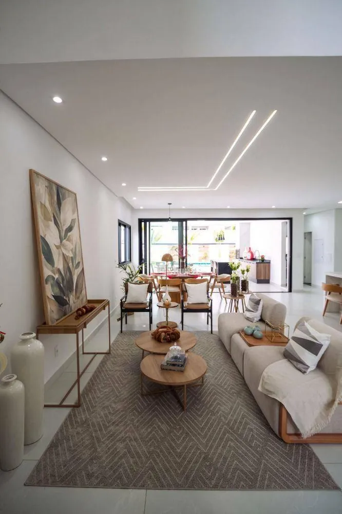 Casa, 3 quartos, 328 m² - Foto 2