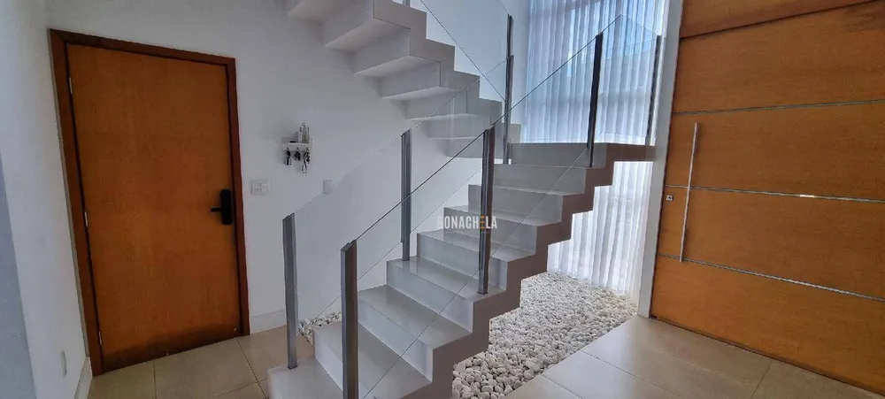 Sobrado, 5 quartos, 288 m² - Foto 12