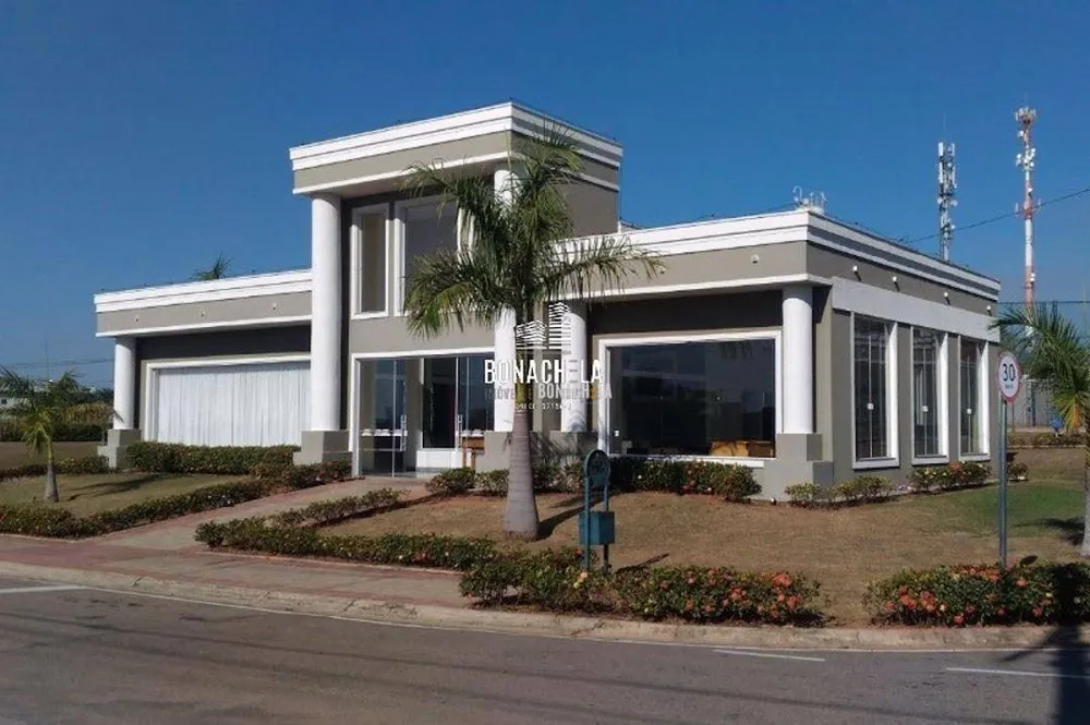 Loteamento e Condomínio, 305 m² - Foto 1