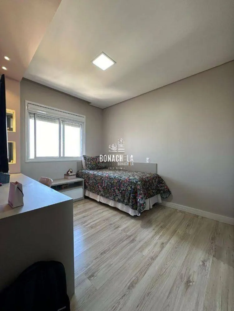 Apartamento, 3 quartos, 140 m² - Foto 1