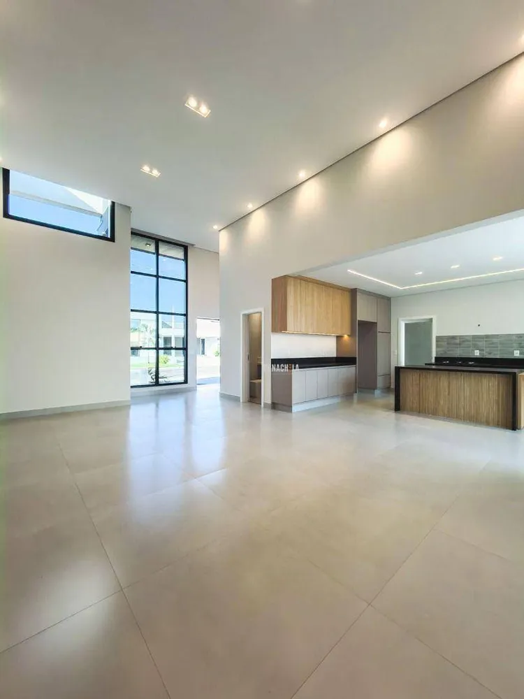 Casa, 3 quartos, 207 m² - Foto 6