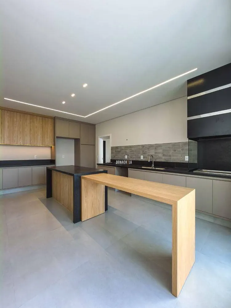 Casa, 3 quartos, 207 m² - Foto 8