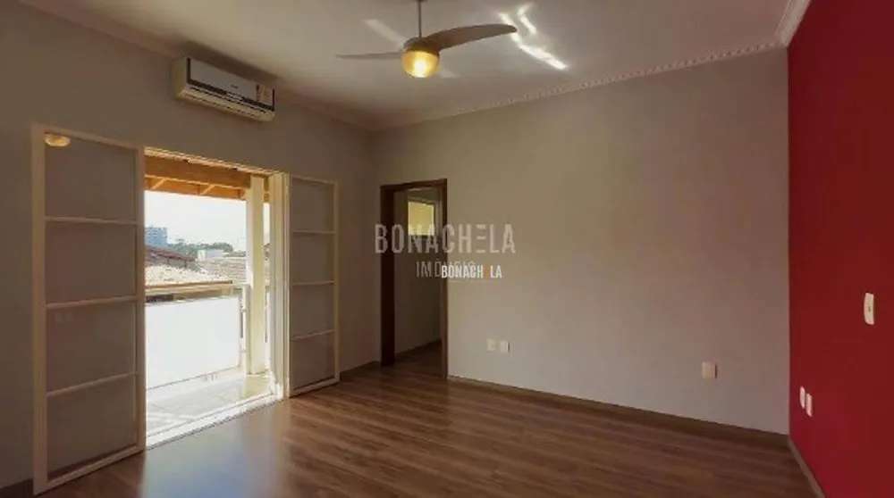 Casa, 4 quartos, 296 m² - Foto 1