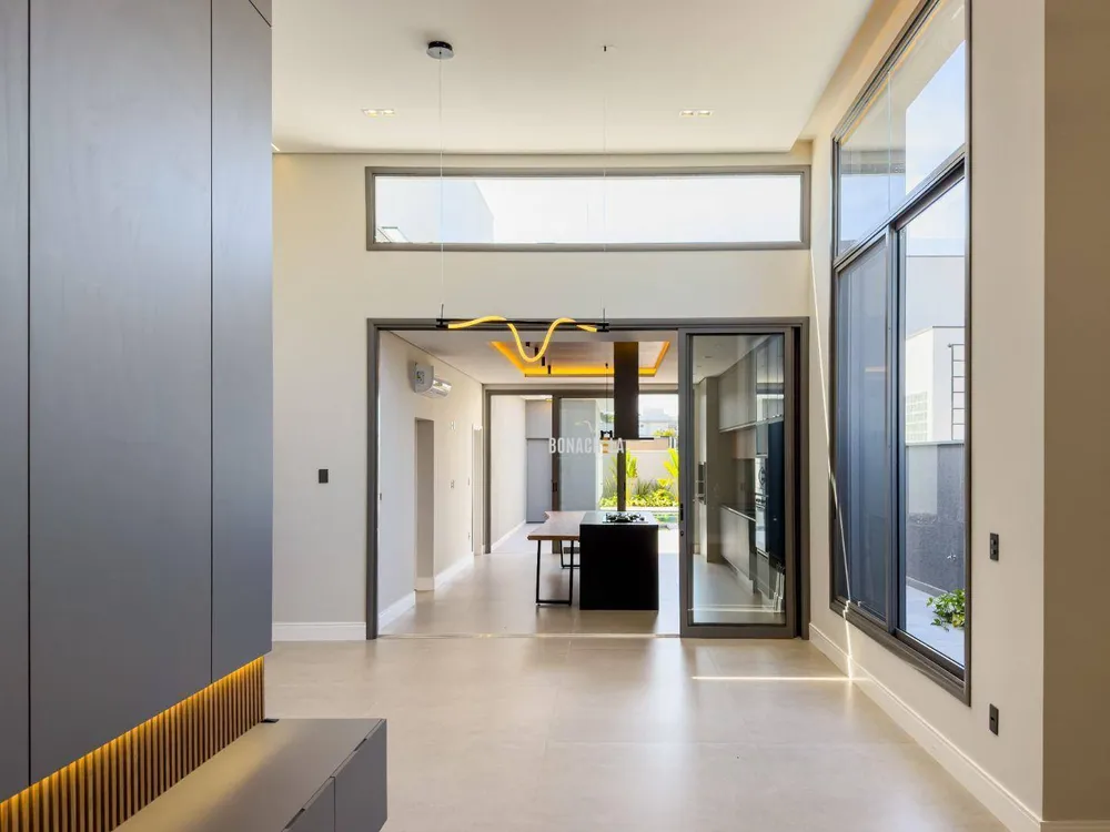 Casa, 4 quartos, 268 m² - Foto 2