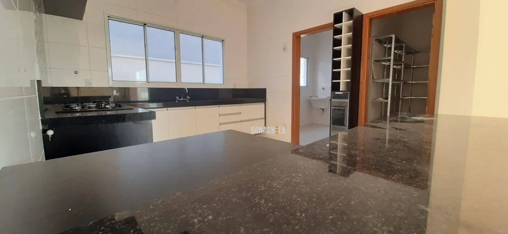 Casa, 3 quartos, 198 m² - Foto 5