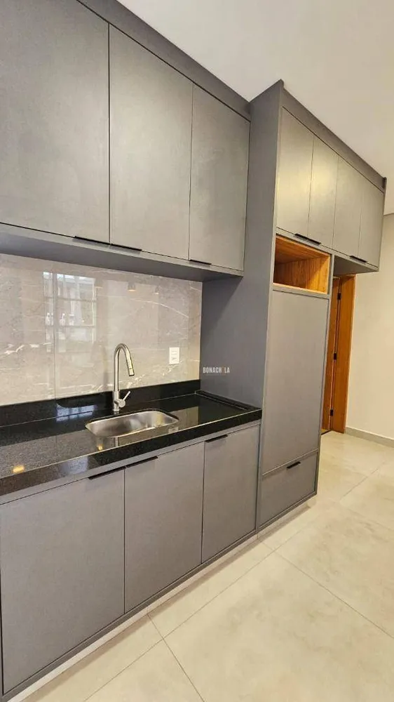 Casa, 3 quartos, 131 m² - Foto 1