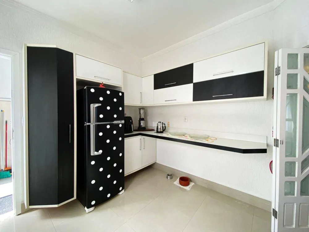 Casa, 3 quartos, 183 m² - Foto 10
