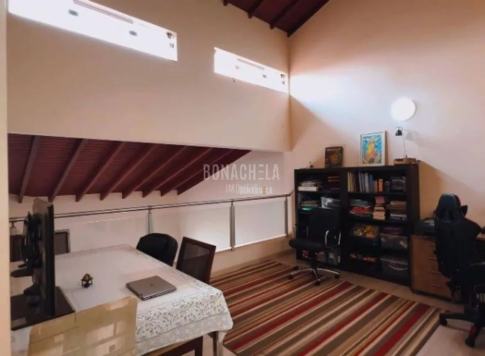 Casa, 4 quartos, 200 m² - Foto 1