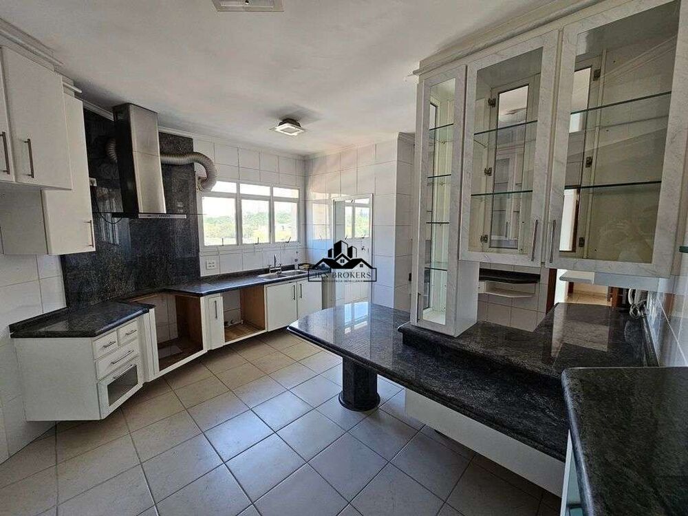 Apartamento, 4 quartos, 188 m² - Foto 4