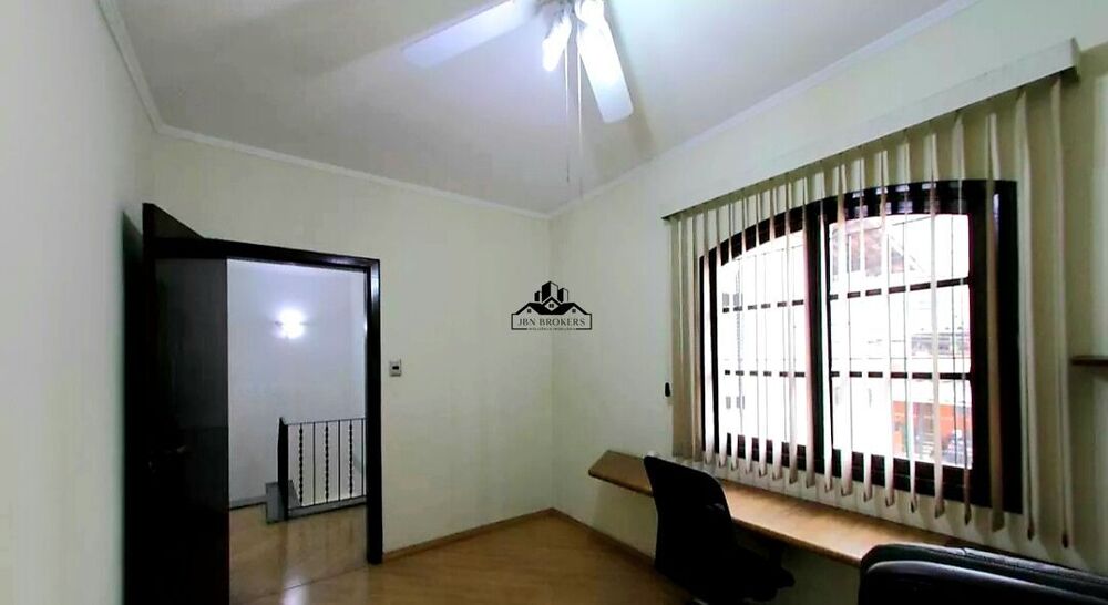 Sobrado à venda com 3 quartos, 238m² - Foto 3