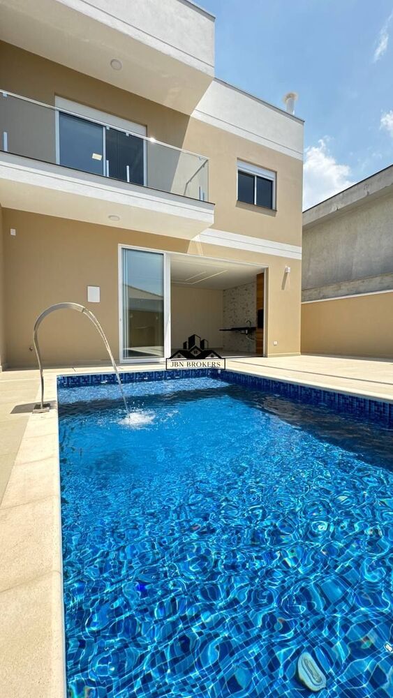 Sobrado, 4 quartos, 332 m² - Foto 1