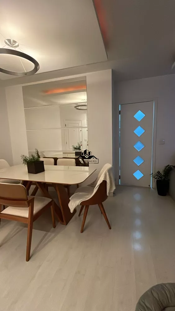 Apartamento à venda com 3 quartos, 97m² - Foto 3